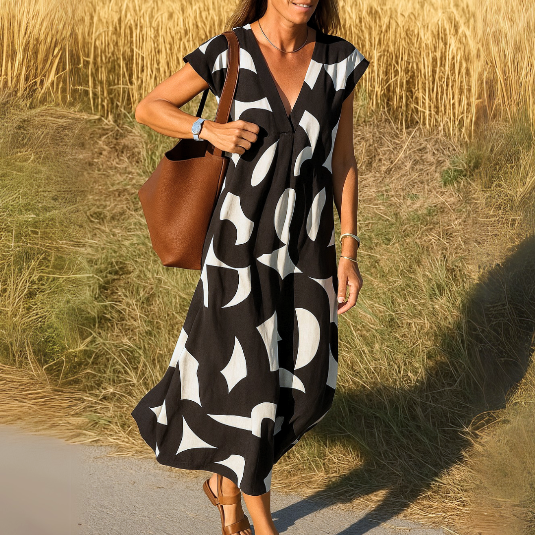 Valérie | Robe aérienne avec décolleté en V