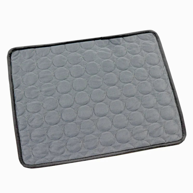Frosto™ | Tapis rafraîchissant pour chien et chat