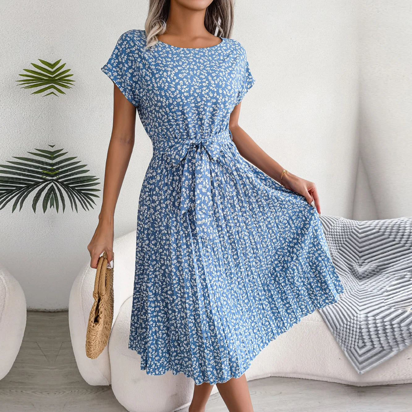Émilie™ | Robe fleurie élégante à taille haute